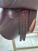 Selle forestier modèle Classic 17p 