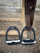 À VENDRE : Selle Childeric 17,5" (Année 2014)