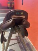 Selle Delgrange 17" etat neuf à saisir