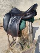Selle de dressage