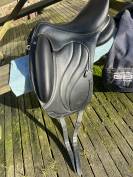 Sella da dressage GBS  17" - 2023