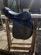 Selle équipée cuir fouganza 17"1/2 