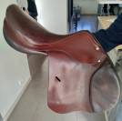 Selle mixte 17 pouces 1/2 bon état marque equipe