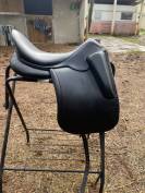 Selle de dressage Aulion 18 pouces neuve