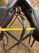 Selle de dressage Aulion 18 pouces neuve