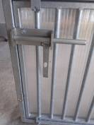 Fenêtre de box en acier gavanisé