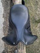 Selle de dressage Bates 