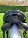 Selle Stubben Virginia D noire, neuve 2025, taille 17,5