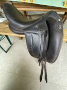 Sella da dressage Devoucoux  18" - 2010