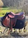 Cavalier vend selle DEVOUCOUX CHIBERTA O