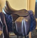 Sella da dressage Fairfax  17.5" - 2019