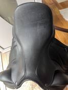 Selle dressage antares cadence 17