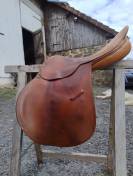 Selle en cuir 17 pouces sans marque
