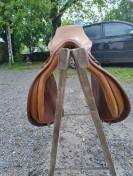 Selle en cuir 17 pouces sans marque