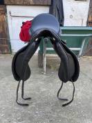 Selle de dressage Albion SLK 17,5