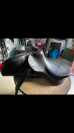 Selle mixte cuir Equestro 17 pouces excellent état 