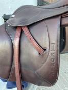 Selle Ikonic Jumping Pro – Taille 17” – Excellent état
