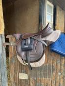 Selle première équine Sautiller 17,5 pouces