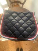 Ensemble tapis + bonnet Alexandra Ledermann