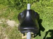 Sella da dressage Voltaire Design  18" - 2014