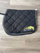 Tapis paddock chazey noir/jaune