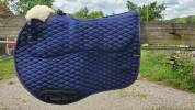 Tapis de selle streamline mouton stubben