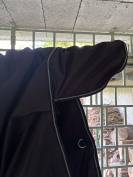 Couverture imperméable noire cheval 