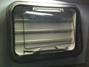 Lanterneau avec grille pour van et camion chevaux - 350 x 500 mm