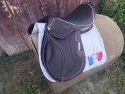 Selle EKUS F4 état neuf - 17"