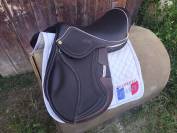 Sella da salto ostacoli  EKUS "F4" 17" - 2025