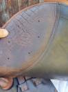 Selle de CSO 17,5" en cuir gravé croco (pièce rare) 