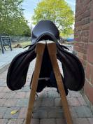 Sella da salto ostacoli Prestige Italia  17" - 2022