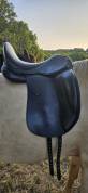 Selle de dressage 17,5   500€