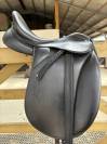 Selle de dressage 