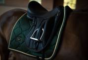 Tapis de selle DRESSAGE Forest Green - Equestrian Stockholm - Tissu déperlant