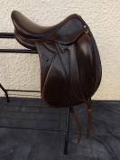 Selle Dressage Devoucoux Makila 17' Petit prix 