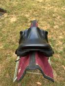 Selle Arion C2 17.5” – 2024 – Très bon état