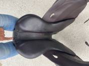 Selle Devaucoux Chiberta havane équipée 16,5