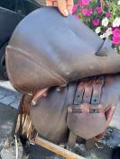 Selle butet 14 pouces