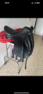 Selle de dressage 