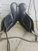 Selle dressage Bates 17.5"