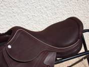 Sella da salto ostacoli CWD  17.5" - 2025