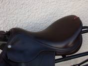 Sella da salto ostacoli Equipe  17.5" - 2020
