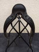 Selle Dressage Devoucoux Mendia 17' petit prix 