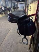 Sella da salto ostacoli   16.5" - 2015