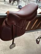 Sella da salto ostacoli Butet  17.5" - 2025