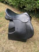 Sella Junior / Sella Pony KENT & MASTERS  16.5" - 2023
