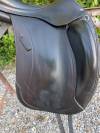 Selle de dressage 