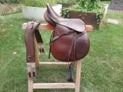 Selle mixte Horze 100% cuir véritable + accessoires com