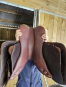 Sella da salto ostacoli Eric Thomas  17.5" - 2019